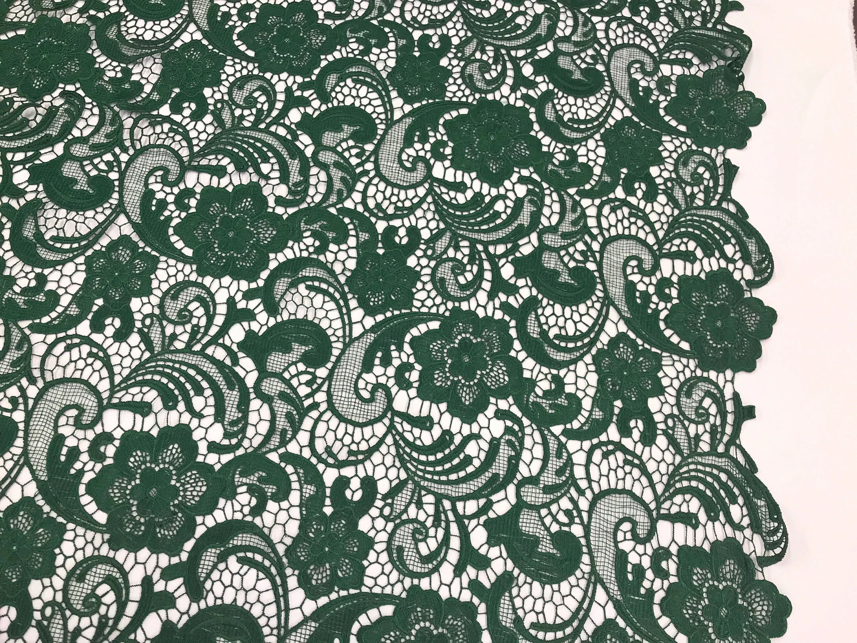 Hunter green floral guipure-chemical lace-dresses-fashion-apparel-nightgown-prom-decorations-sold by the yard.