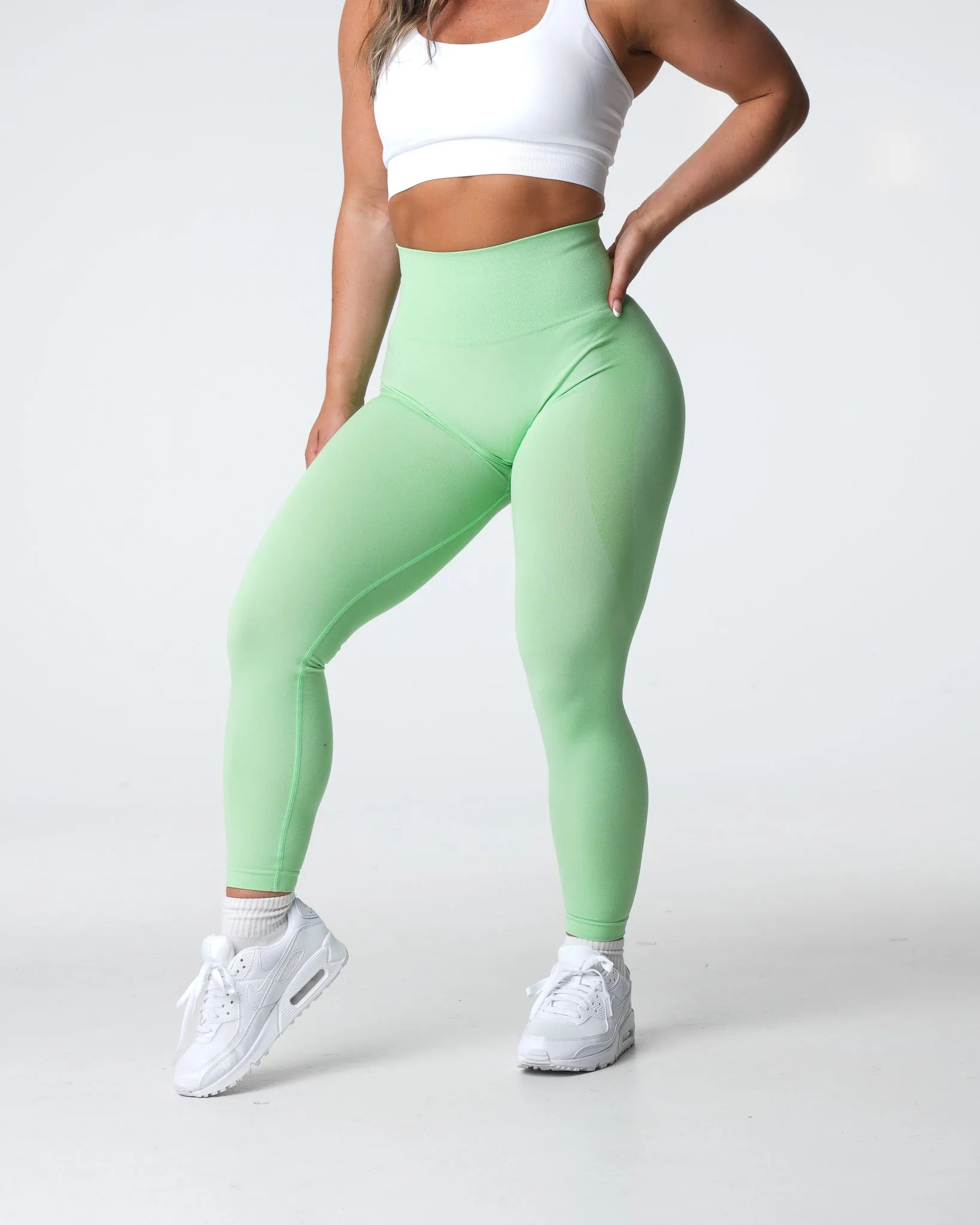 Pistachio Contour Seamless Leggings