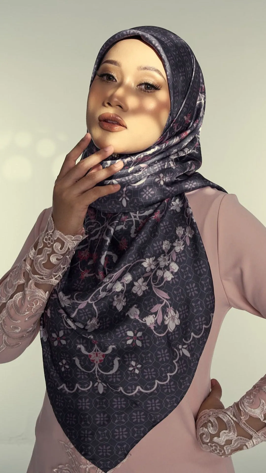 Rawdah Shawl