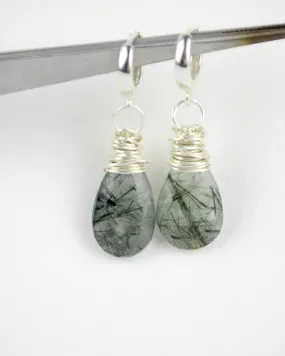 Silver wire wrapped green crystal quartz earrings, teardrop stone, bohemian vibe earrings, romantic gift